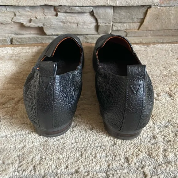 Vionic Amora Faux Fur Insole Loafers Slip On Black Pebbled Leather: 7.5