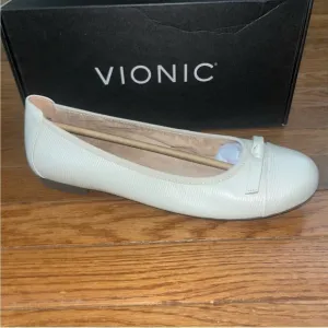 Vionic Amorie Comfort Ballet Flats Cream Color Leather Women’s Size 6