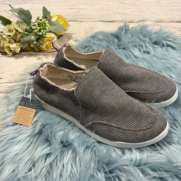 Vionic Beach Malibu Slip On Sneakers Grey Women's