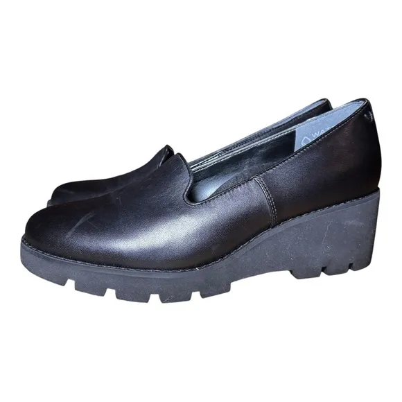 VIONIC Black Leather Women's Willa Wedge Loafers Size 9 NWOT