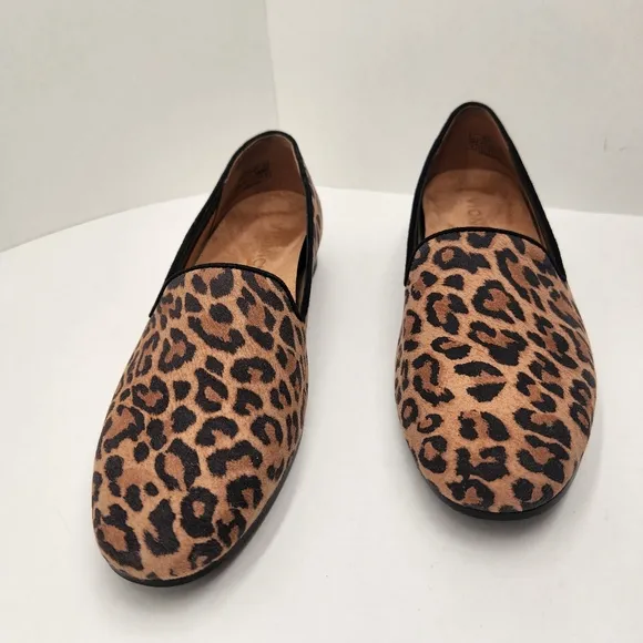 Vionic flats 6 tan leather loafers Willa II animal leopard print arch new $130