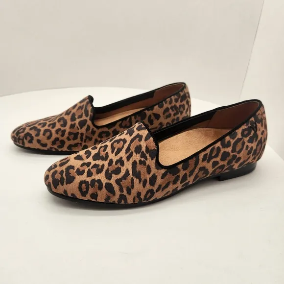 Vionic flats 6 tan leather loafers Willa II animal leopard print arch new $130