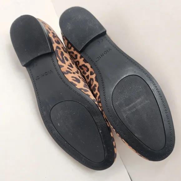 Vionic flats 6 tan leather loafers Willa II animal leopard print arch new $130