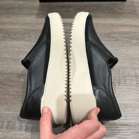 Vionic Kearny Black Smooth Leather Platform Slip On Sneaker Loafers