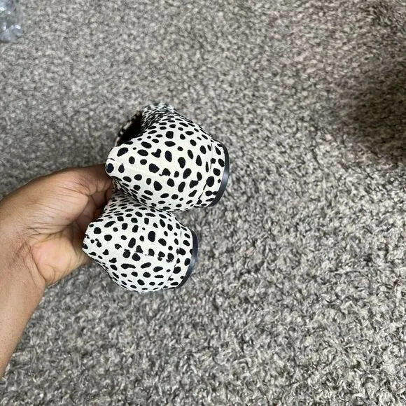 Vionic Lena Spot Flats Shoe Size 7.5 Pointed Toe Comfort Slip on Cheetah