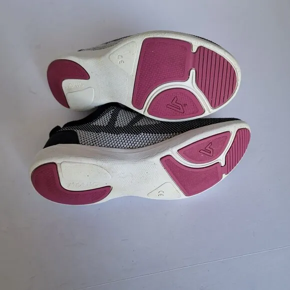 Vionic Lenora Women's Lace-Up Comfort Sneakers. Size 6.5