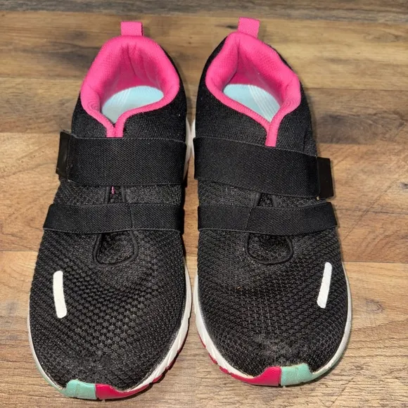 Vionic Mesh Slip-On Sneakers