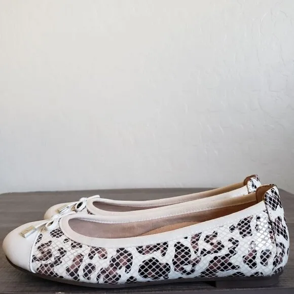Vionic Minna Leopard Snake Print Ballet Flats Leather Shoe White Size Womens 7.5