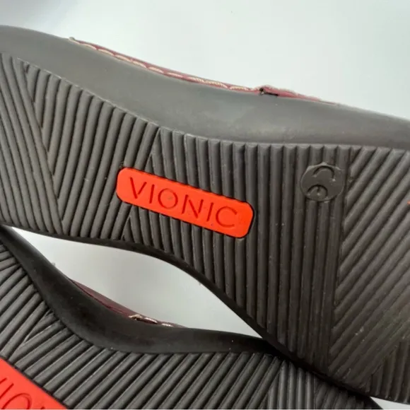 Vionic Orthaheel Addison Loafers