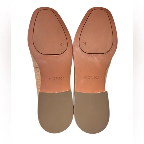Vionic Sellah Loafers Womens Shoe Size 8.5 Tan Leather Slip On Casual Block Heel