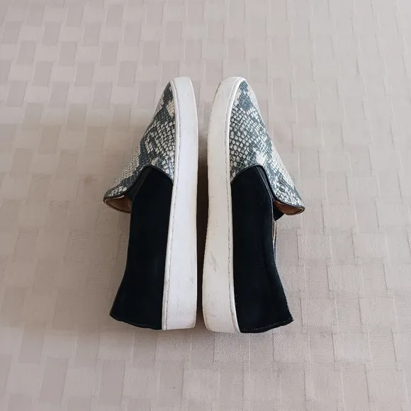 Vionic Snakeskin Splendid Slip On Sneakers
