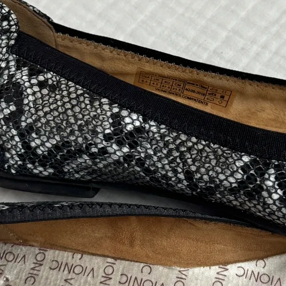 Vionic Spark Caroll Ballet Flats - Snakeskin Print Size 6.5 Comfort Casual
