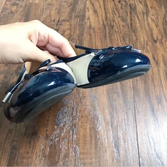 Vionic • Spark Minna Ballet Flat slipper cap toe navy cream orthopedic