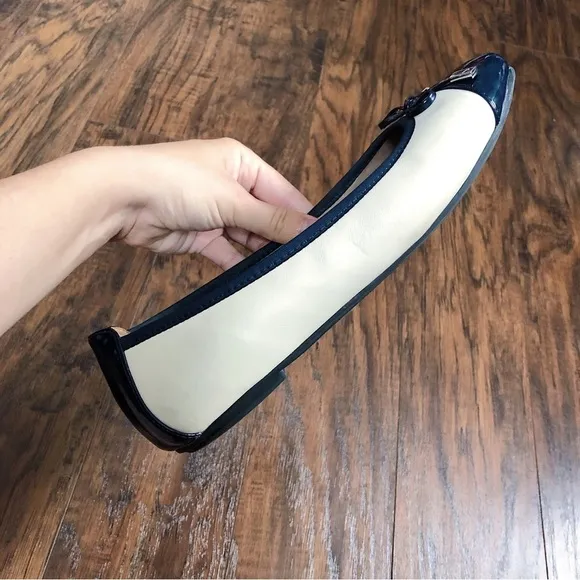 Vionic • Spark Minna Ballet Flat slipper cap toe navy cream orthopedic