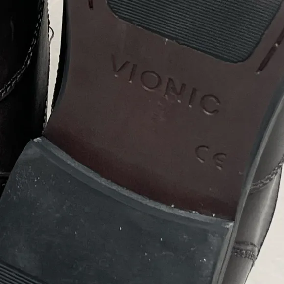 Vionic Sullivan leather comfort loafers 9