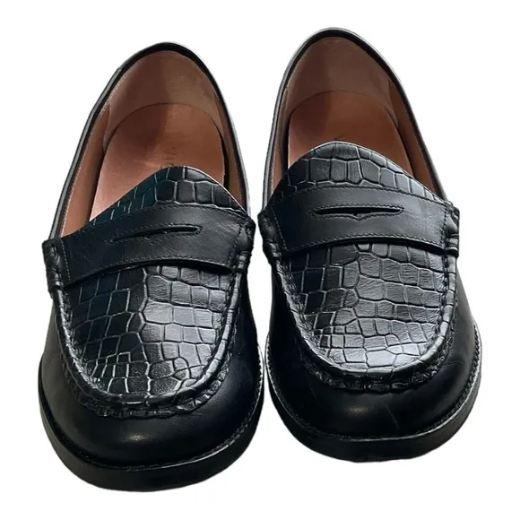 Vionic Waverly Croc Embossed Leather Loafers Size 8.5