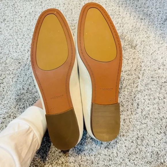 Vionic Willa II Cream Flats Metallic Gold ☀️ New ✨ Women’s Size 12