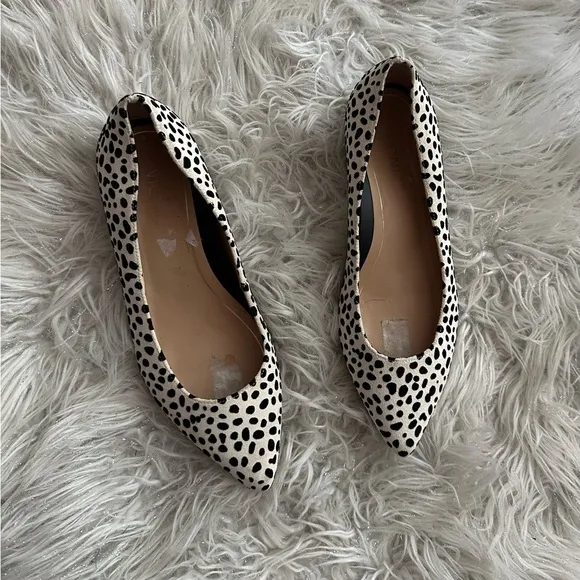 VIONIC Women's Lena Spot Pointed Toe Ballet Flat Sz 6