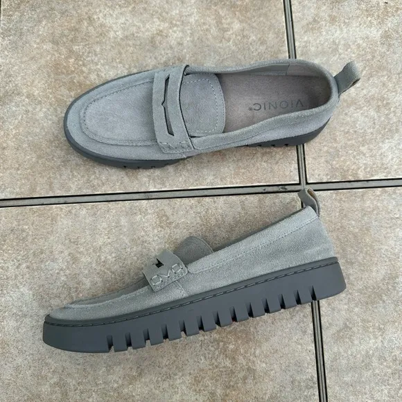 VionicUptown Loafer Flats