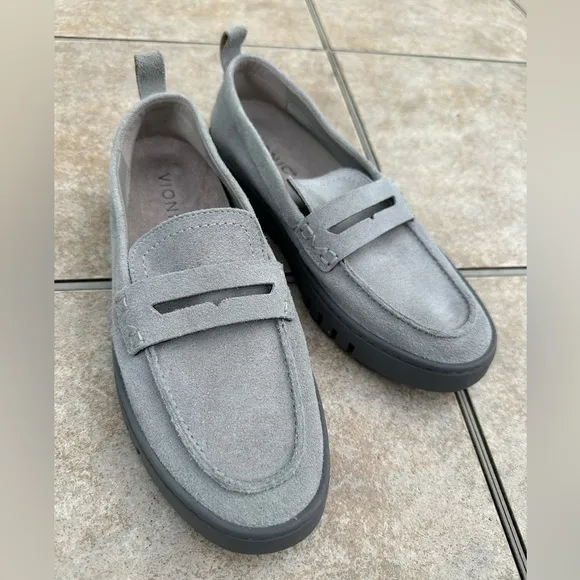VionicUptown Loafer Flats