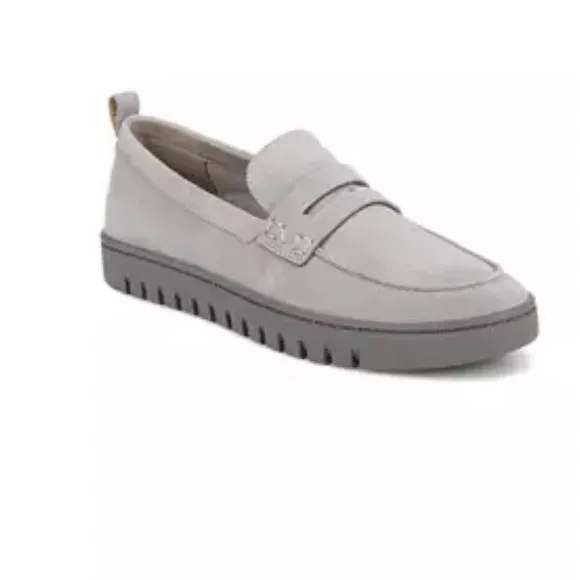 VionicUptown Loafer Flats