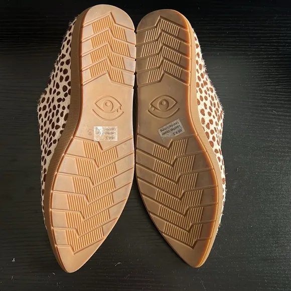 Vision Quest Babos Animal Print Hair On Cow Leather Babouche Sneakers 8.5