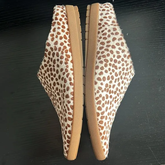 Vision Quest Babos Animal Print Hair On Cow Leather Babouche Sneakers 8.5