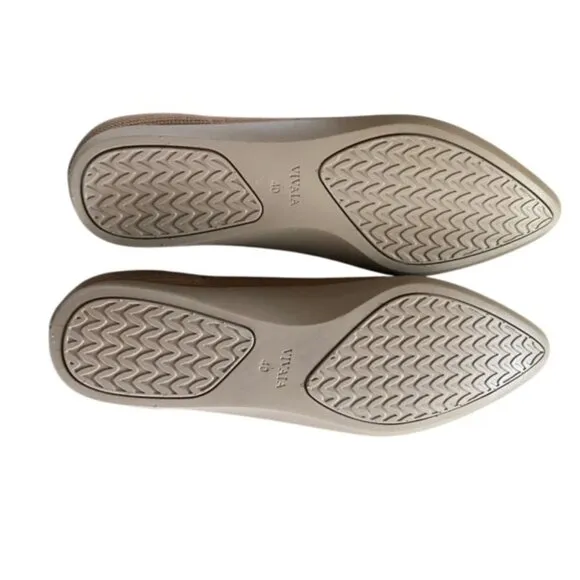 Vivaia Aria Pointed Toe Ballet Flats 40