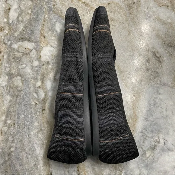 VIVAIA Pointed-Toe Ballet Flats (Aria) Knit Slip On Flats Black/Gray Women’s 37