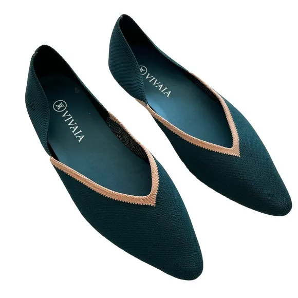 VIVAIA Pointed-Toe V-Cut Flats in Deep Peacock Size 41 or 9.5 Trendy Chic Comfy