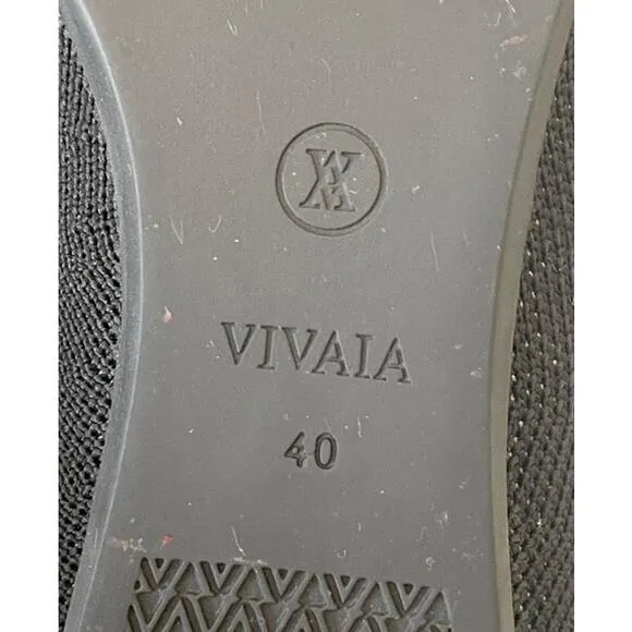 Vivaia Pointed Toe V Cut Flats Slip On Ballet Black Cream Size 40 US 9