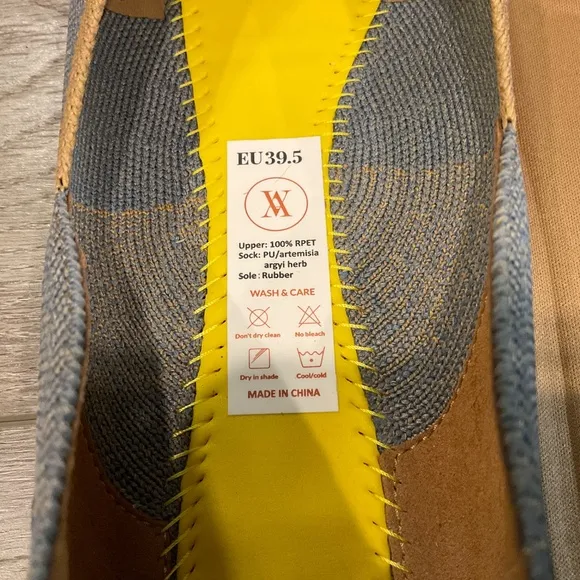 VIVAIA Vienna V Cut Pointed Toe Blue Tan Size 39.5 Like New