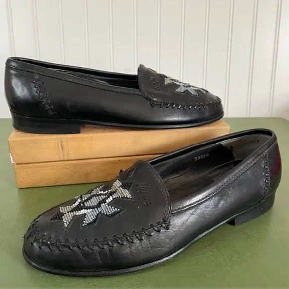 VTG Bennis Edwards Hand Beaded Mocs in Black Leather