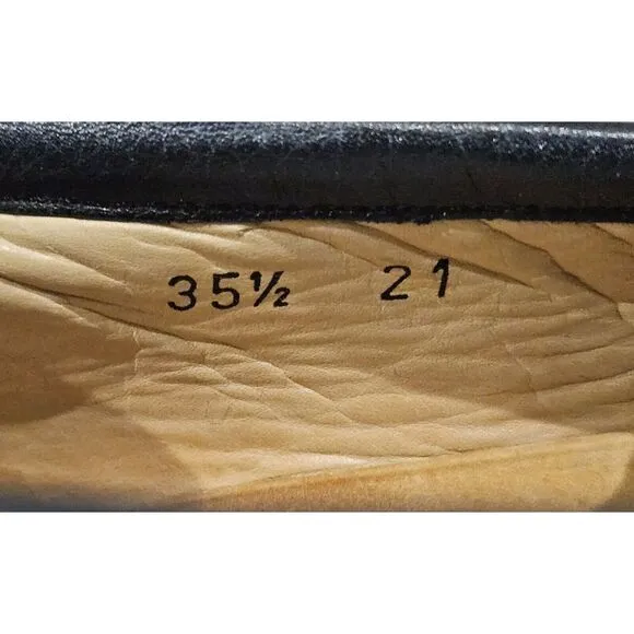 VTG Escada Loafers Black Leather Made In Italy Gold Logo Women's 35.5‎ (5.5 US)