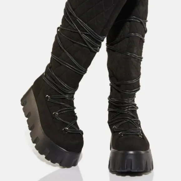 WALK ON THE MOON PLATFORM BOOTS ( BRAND NEW ! )