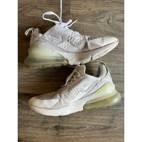 Well‎ Used Girls Nike Airmax Sneakers Size 4.5