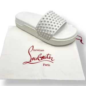White Pool Fun Flat leather spike sandals size 42Men 9 Womans 11.5