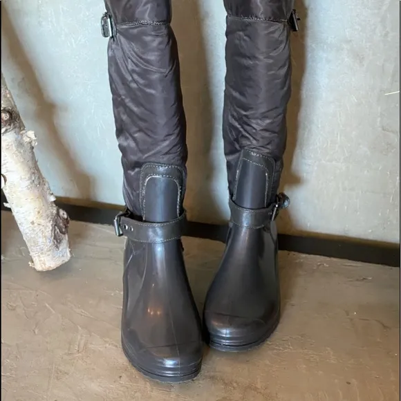 Winter padded rain boots with zipper