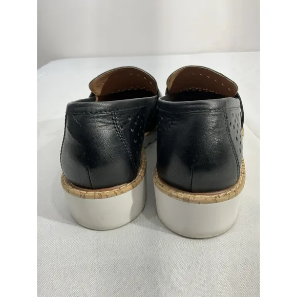 Womans Halogen Size 7.5 M Black Vented Slip On Chunky Heel Loafers