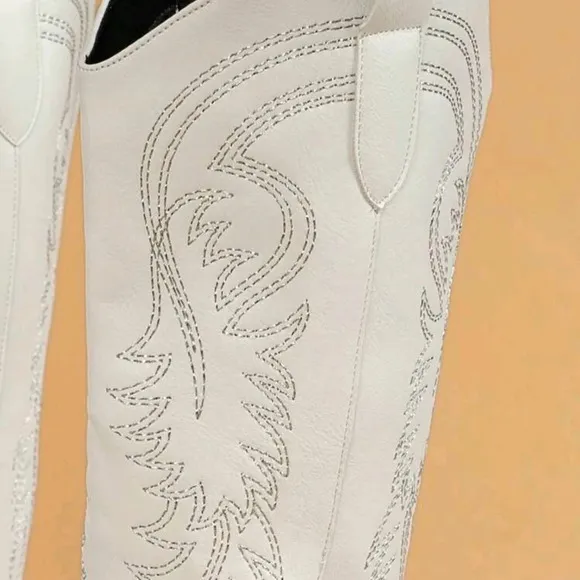 Women Embroidery Detail Chunky Heeled Western Boots, Fashion Boots
