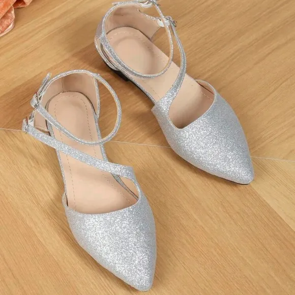 Women Gold Rhinestone Strip Design Flat Shoes Pointed Toe Hollow Out Shoes