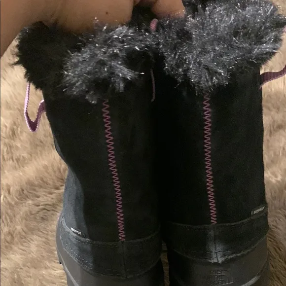 Women's Black Fur-Lined Winter Boots