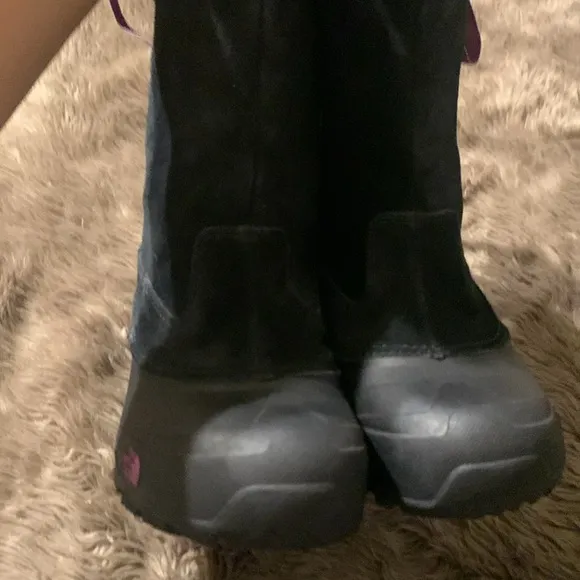 Women's Black Fur-Lined Winter Boots