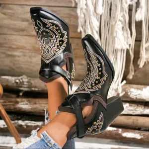 Women's Fashionable Punk Embroidered Short Western Boots