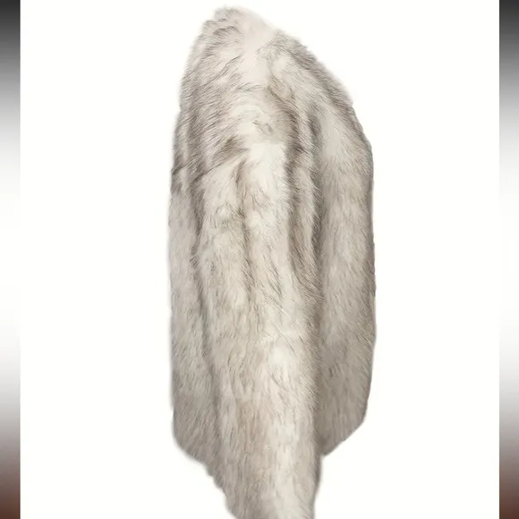 Women’s Gorgeous~Stylish~Luxuriously Soft~Milky Faux Fur~Lined Open Front / XXLG