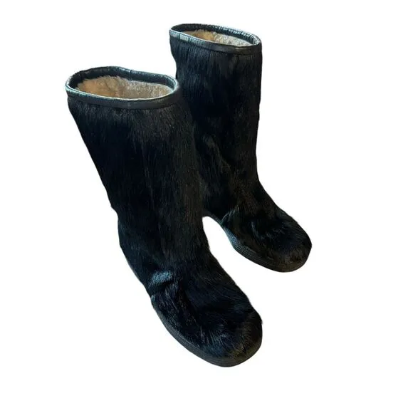 Women’s Italian Made Lotto Brand Size 49 (US 9) Black Fur Boots. Fur Lined.