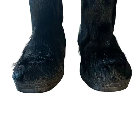 Women’s Italian Made Lotto Brand Size 49 (US 9) Black Fur Boots. Fur Lined.