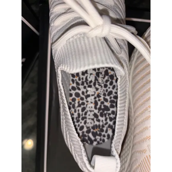 Women's J/Slides Sneakers, White &amp; black, various sizes