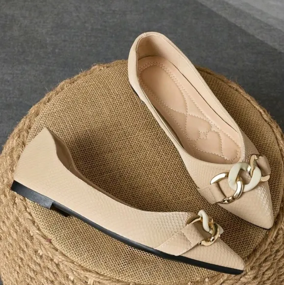 Women's New Metal Buckle Flat Pointed Toe Slip-On Flats, Versatile Fashion Soft