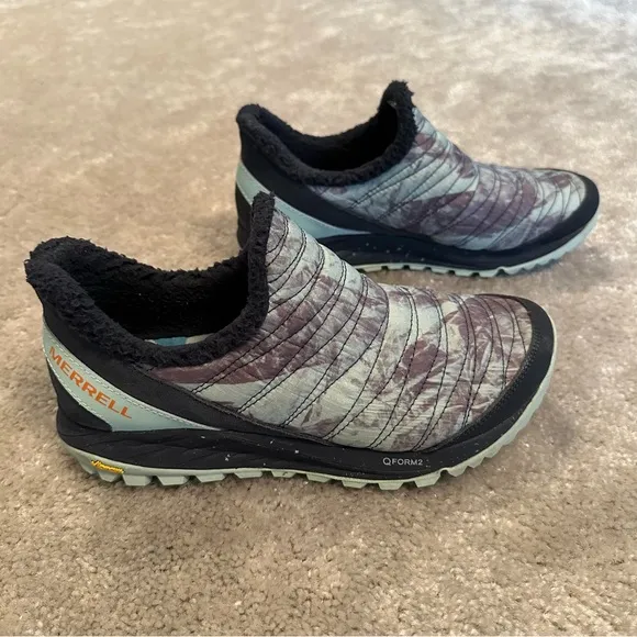 Women’s size 9.5 Merrell Anthora 3 Thermo Moc Sneakers
